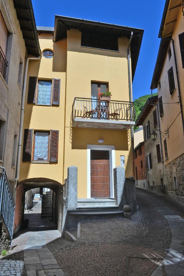 Casa Carma Villa Porto Ceresio Exterior photo